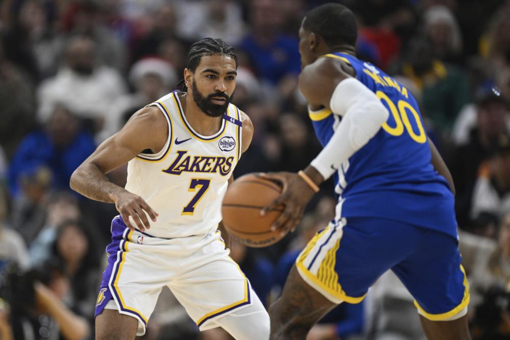 一记破网穿 一记破网穿