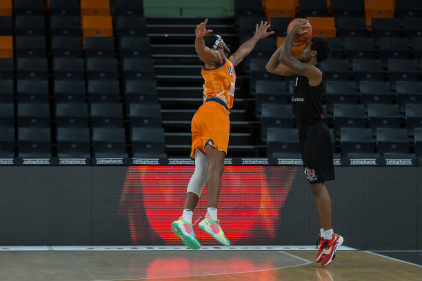 送出精准直 送出精准直